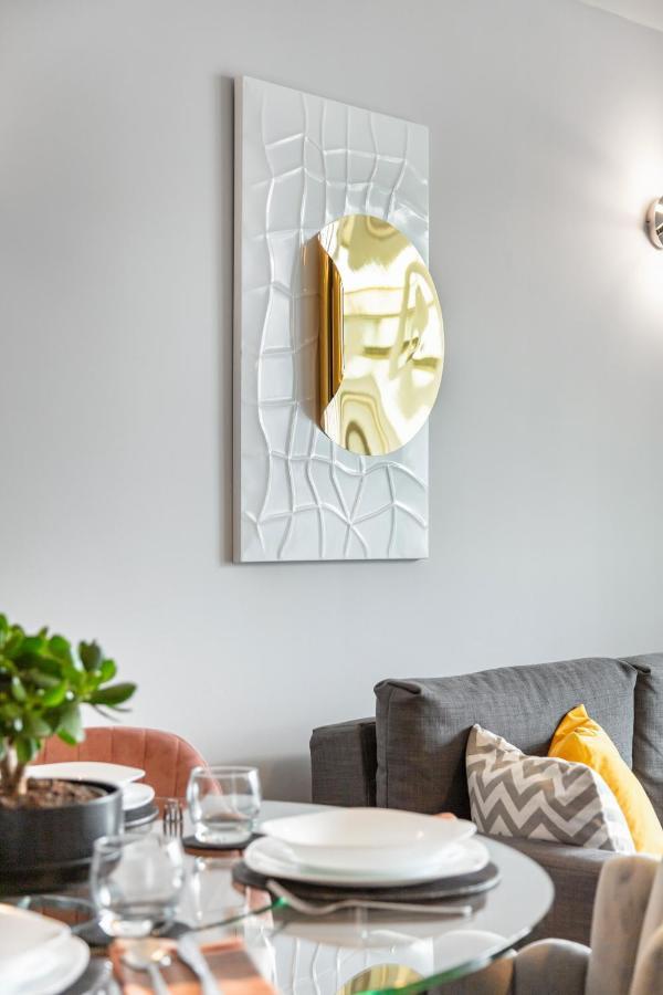 Stunning Apartment With Underground Parking! London Luaran gambar