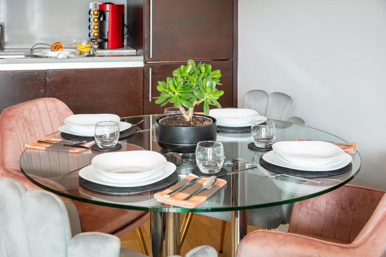 Stunning Apartment With Underground Parking! London Luaran gambar